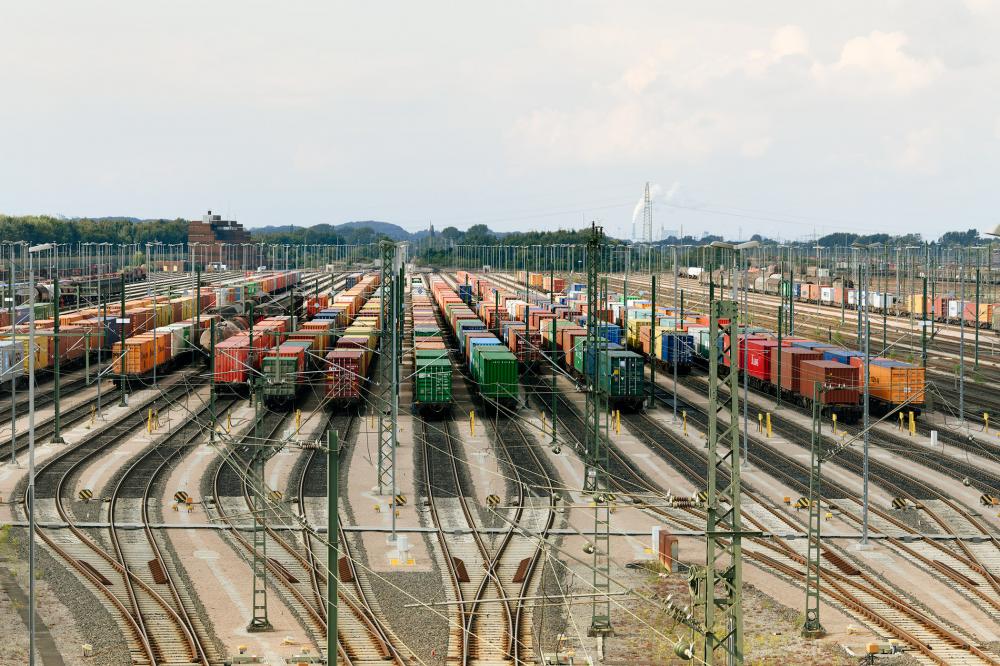 Объем контейнерных перевозок Rail Cargo Logistics - RUS составил 13,5 тыс. ДФЭ по итогам I полугодия